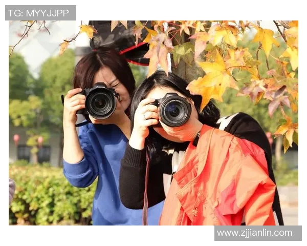 绿茵传奇巨星汇聚一堂见证辉煌时刻全员合影定格永恒记忆